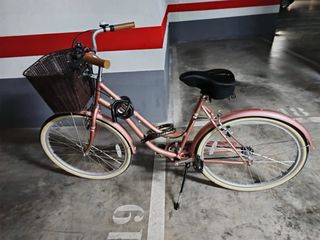 Bicicleta Paseo Rosa con Cesta