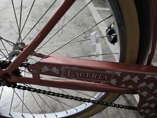 Bicicleta Paseo Rosa con Cesta