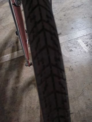 Bicicleta Paseo Rosa con Cesta