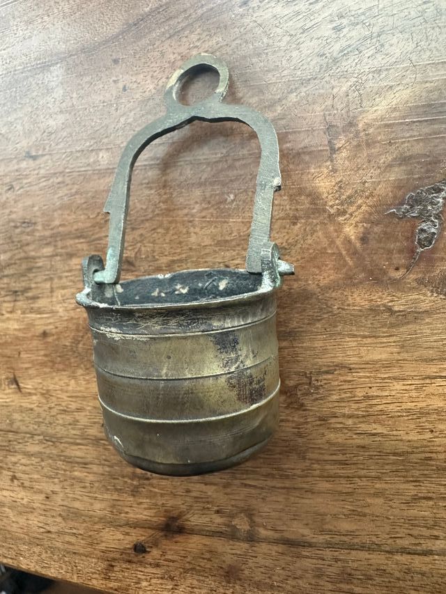 Acquasantiera bronzo antica XVIII secolo domestica