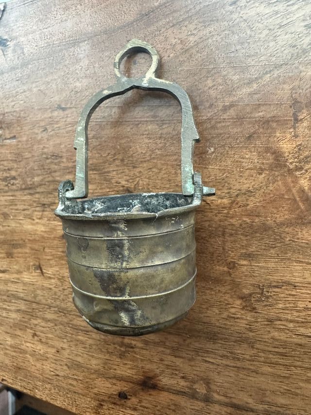 Acquasantiera bronzo antica XVIII secolo domestica