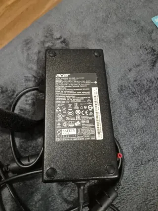 Tapa superior Acer Nitro 5 N22C1 Negra