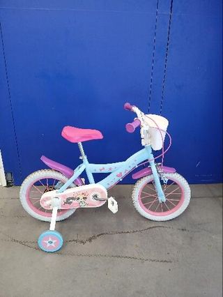 Bicicleta azul y rosa