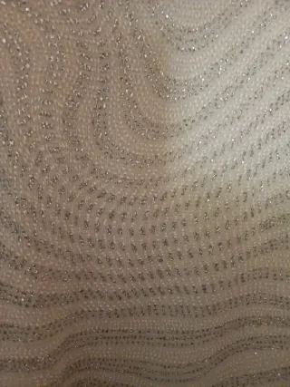 Blusa plateada con pedrería