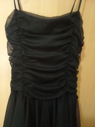 Vestido gasa picos negro