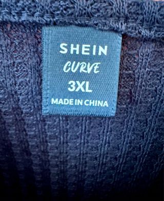 Camiseta tirantes negra SHEIN talla XXL