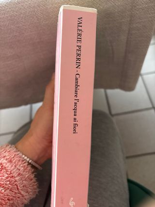 Cambiare l'acqua ai fiori (Italian Edition)