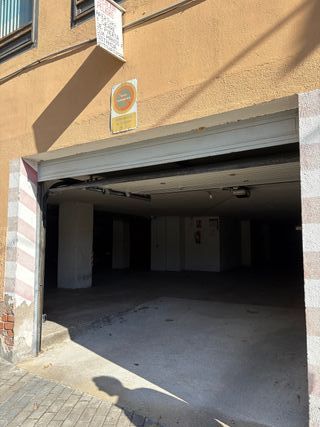Plaza de garaje en plaza Cruz Dorada