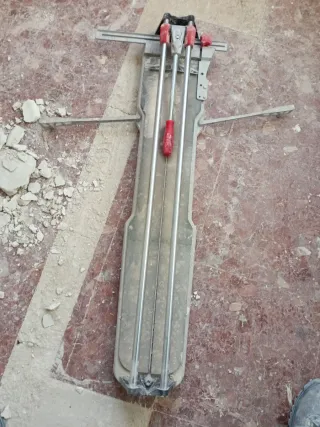 Cortadora de azulejos Rubi 92