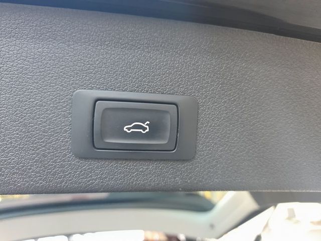 Audi Q5 2.0 TDI 150CV ultra S line edition