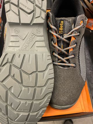 Beta 7213FG 1PSRC scarpe da lavoro leggere.