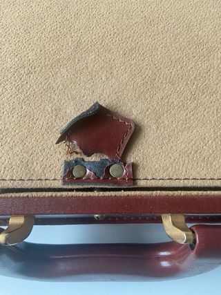 Maletín médico polipiel marrón