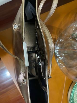 Bolso Adolfo Dominguez Línea U Dorado