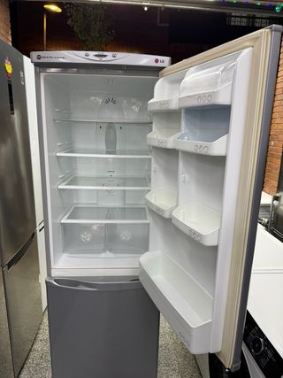 Nevera LG gris nofrost garintia transporte