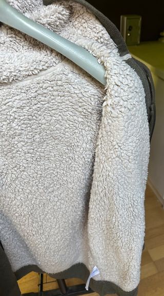 Chaqueta de invierno verde con forro borrego