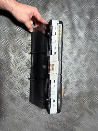 Cuadro Instrumentos Toyota Corolla Verso 2006