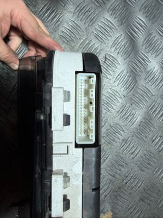 Cuadro Instrumentos Toyota Corolla Verso 2006