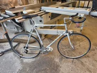 Bicicleta de carreras OLMO antigua