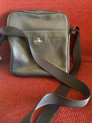 Bolso bandolera Vivienne Westwood piel negro