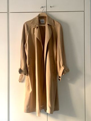 Gabardina Zara Beige Talla M