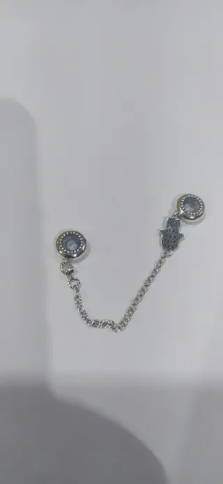 Charm de plata