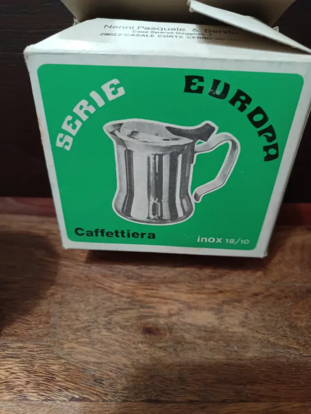 Caffettiera a servire vintage in acciaio inox