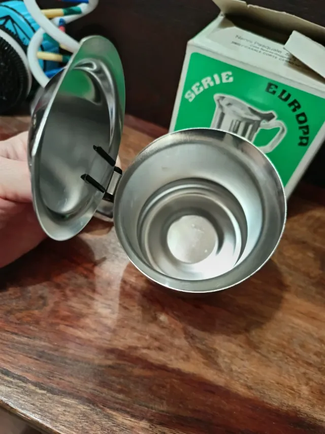 Caffettiera a servire vintage in acciaio inox