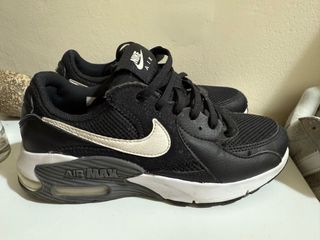 Zapatillas Nike Air Max Negras y Blancas