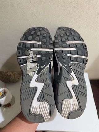 Zapatillas Nike Air Max Negras y Blancas