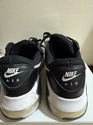 Zapatillas Nike Air Max Negras y Blancas