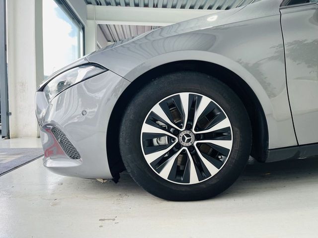 Mercedes Clase A 180 Sedán 1.5 DCI 115 CV