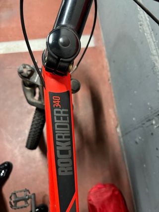 Bicicleta B'TWIN Roja