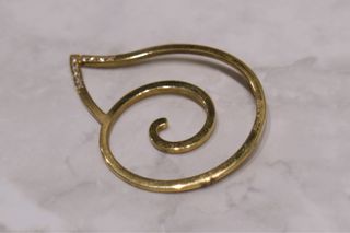 COLGANTE EN ESPIRAL, ORO 18K/5.9g