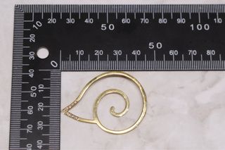COLGANTE EN ESPIRAL, ORO 18K/5.9g