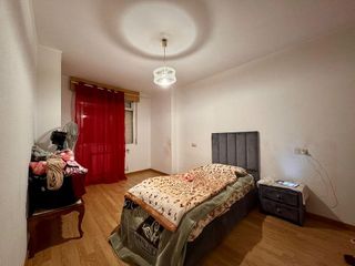 Edificio en venta en Verín