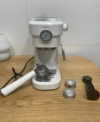 Cafetera Cecotec Cumbia Blanca