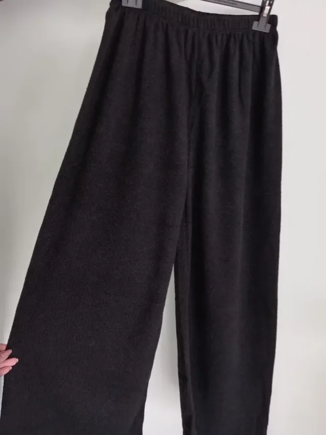 Set maglia e pantalone nero taglia unica