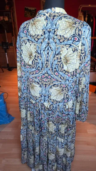 Vestido largo estampado floral