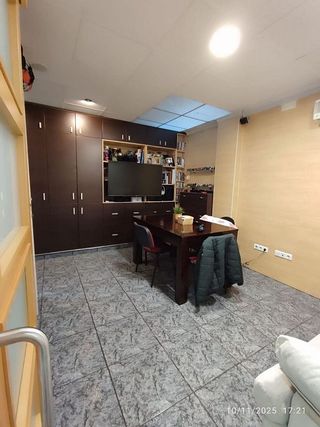 Oficina en venta en El Castell en Burjassot