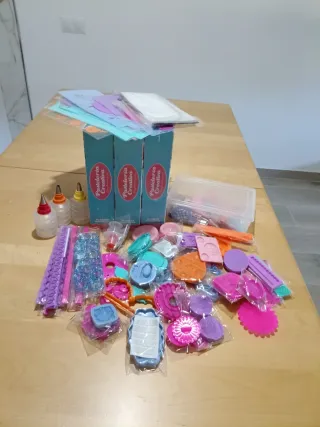 Lote Pastelería Creativa Moldes y Accesorios