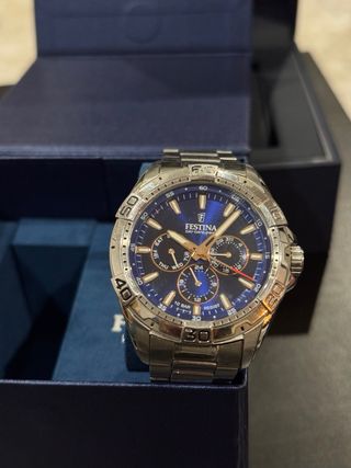 Reloj Festina Cronógrafo Azul y Plateado