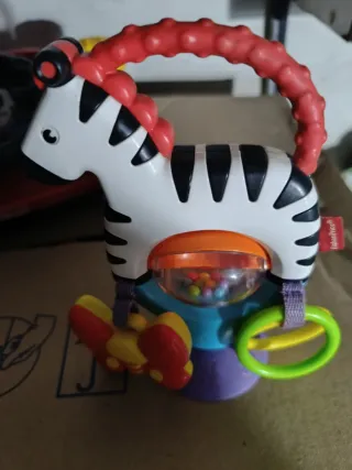 Sonajero Cebra Fisher-Price con Ventosa