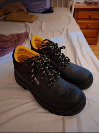 Botas de seguridad Bee Work negras y amarillas