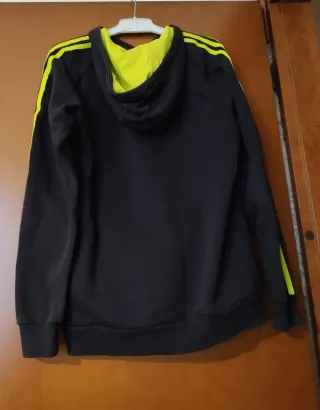 Felpa Adidas con cappuccio nera e gialla