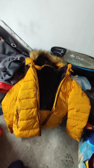 Due nuovi cappotti in vendita insieme o separatamente