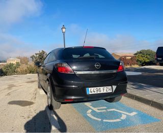 Opel Astra 2007
