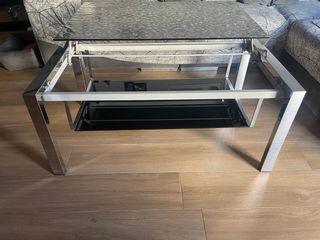 Mesa de salón elevable cristal y metal