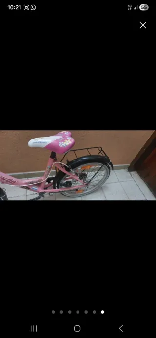 Bicicleta rosa infantil