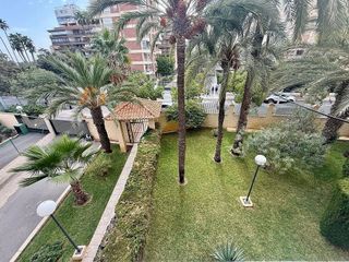 Piso en alquiler en Playa de San Juan en Alicante