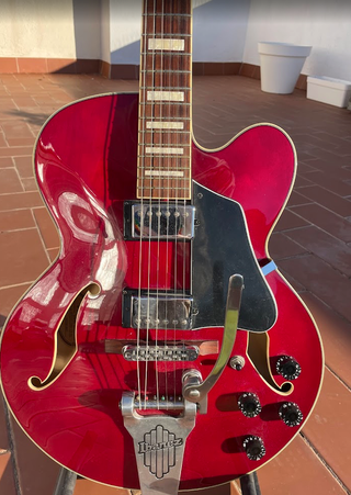 Guitarra Ibanez Roja + Funda